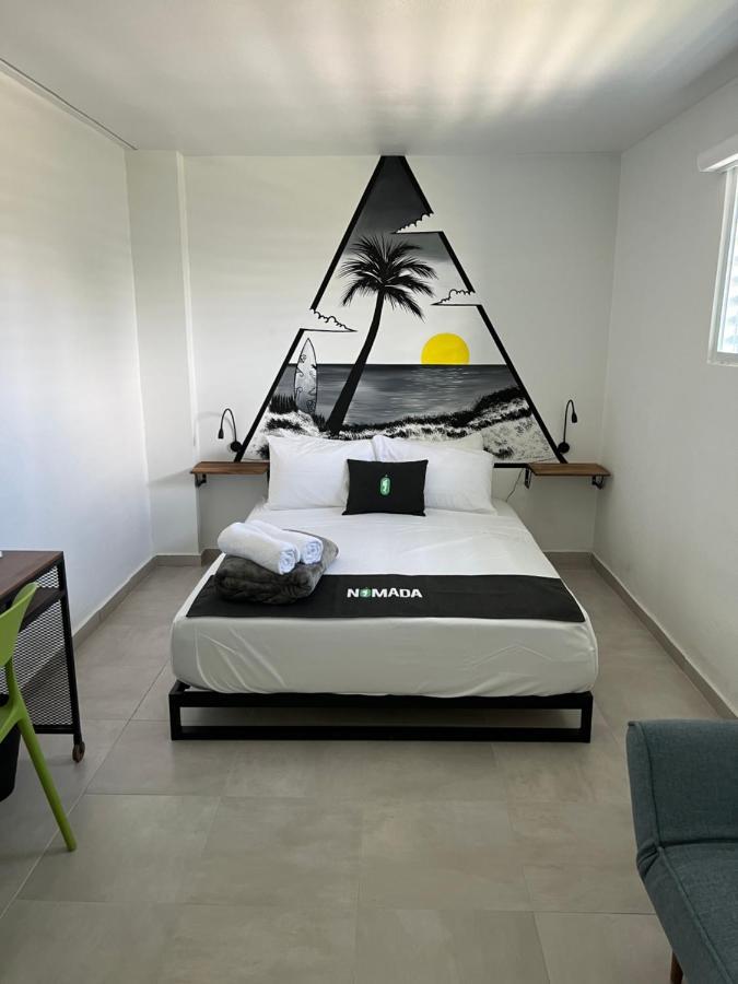 Nomada Beach Hostel- Isla Verde San Juan Bagian luar foto