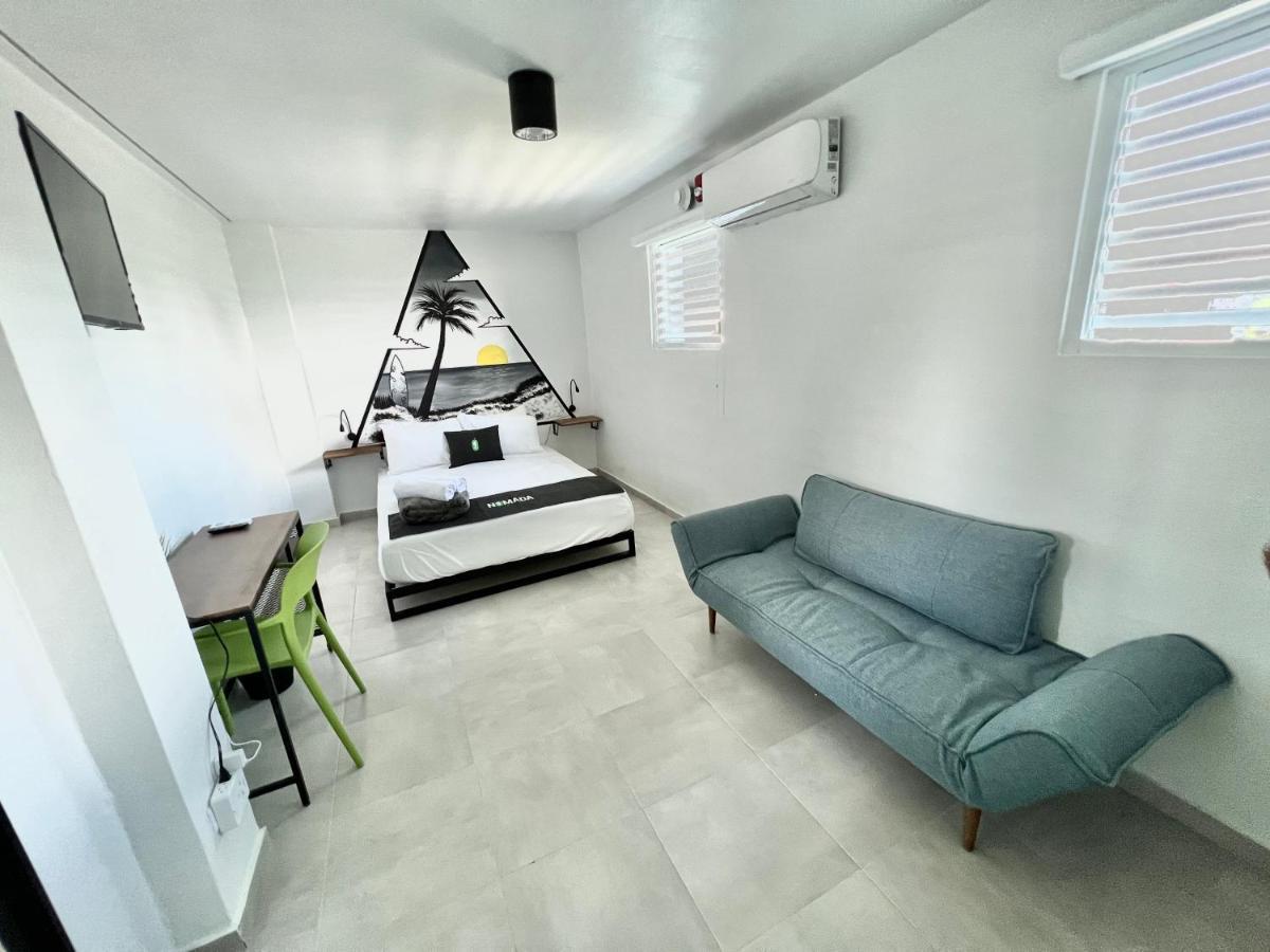 Nomada Beach Hostel- Isla Verde San Juan Bagian luar foto