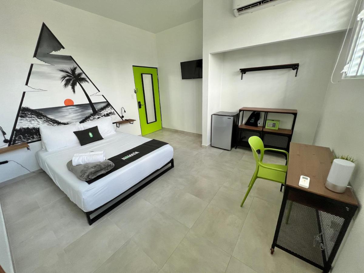 Nomada Beach Hostel- Isla Verde San Juan Bagian luar foto