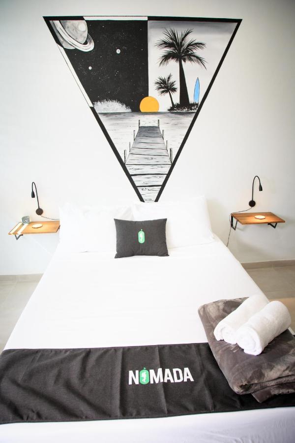 Nomada Beach Hostel- Isla Verde San Juan Bagian luar foto