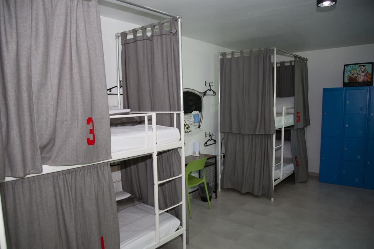 Nomada Beach Hostel- Isla Verde San Juan Bagian luar foto
